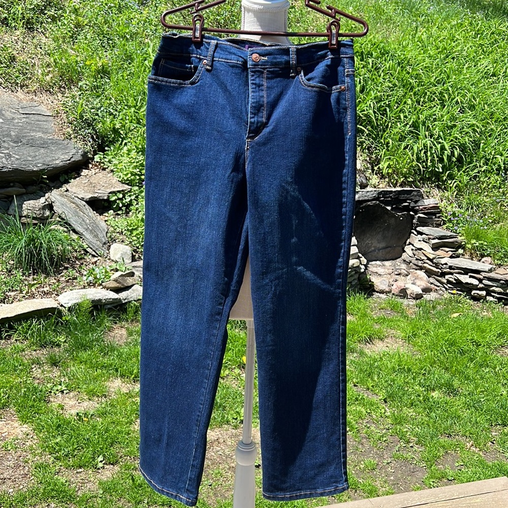 Gloria Vanderbilt Amanda dark wash denim blue Jean 14 Missy like new condition